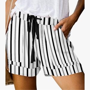 Chic Black and White Striped Women's Bermudas
